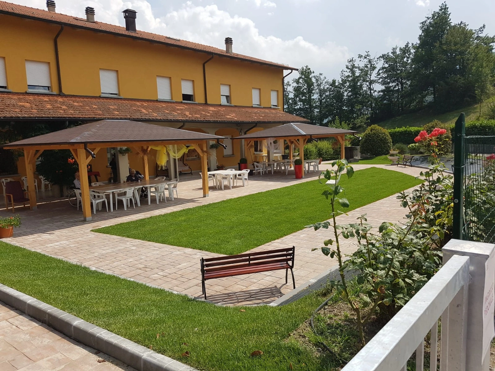 Giardino esterno della residenza